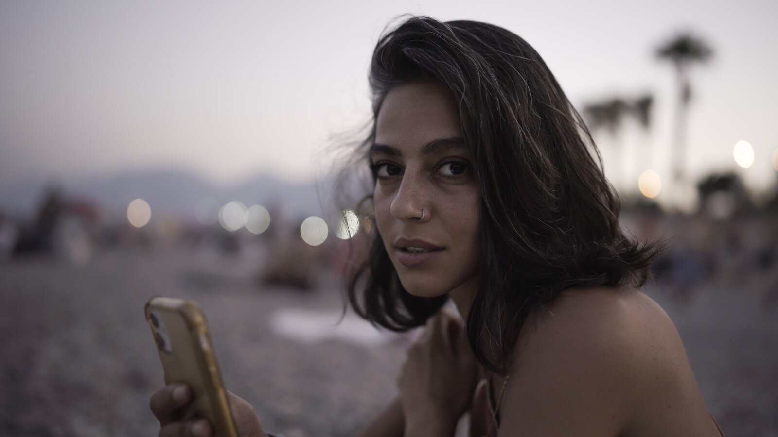 Gheed in a portrait at dusk
